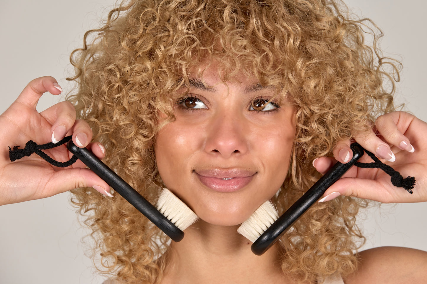 The Tox Facial Dry Brush